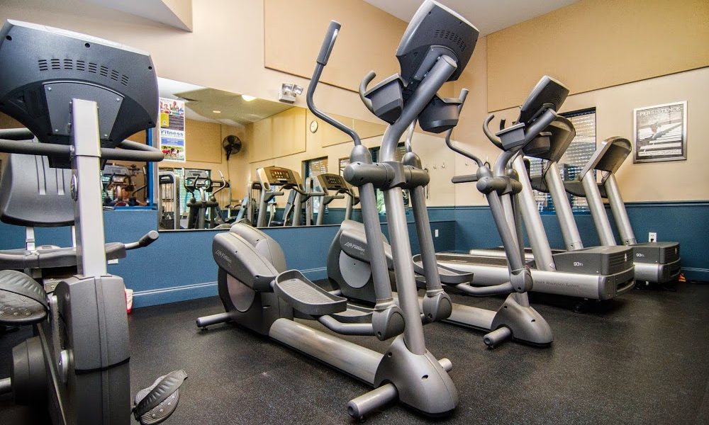 Island Center Fitness Center @ Hagen Park