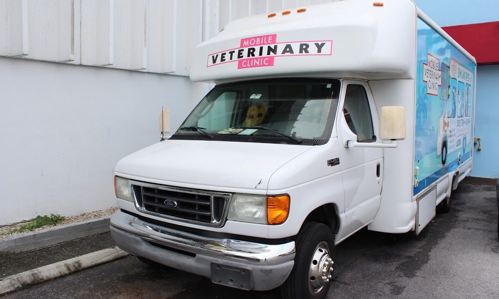 Smiling Pets Animal Clinic and Mobile Vet Clinic