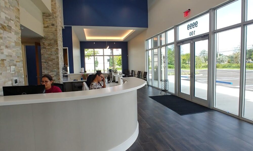 Hollywood Eye Institute: Dr. Brittany Noskow