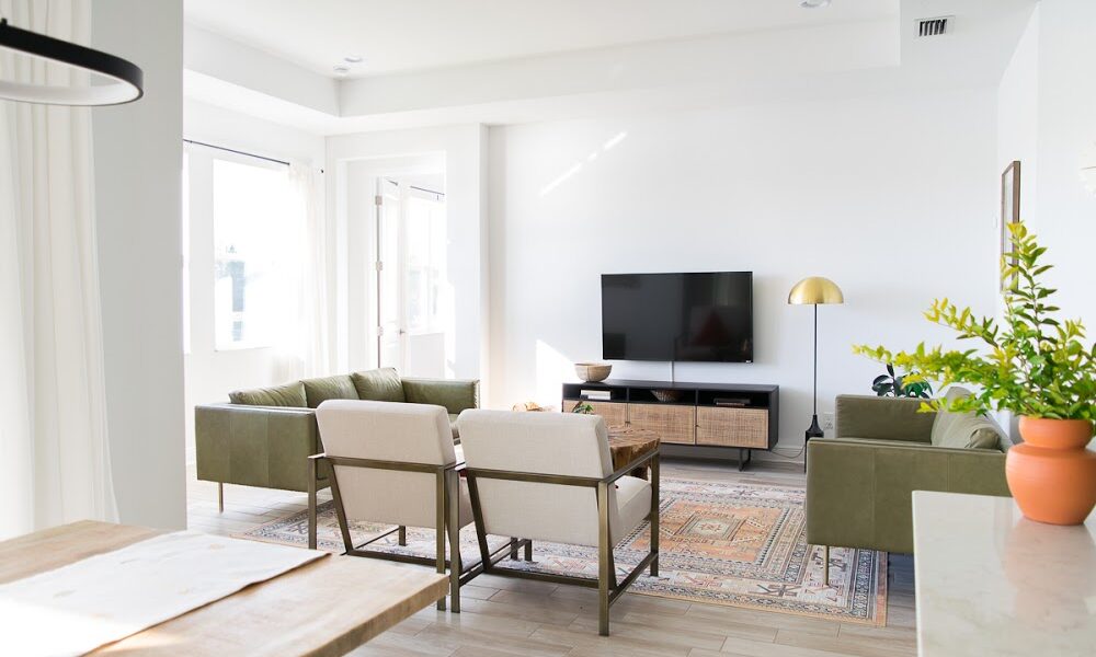 Hólos Architecture + Design